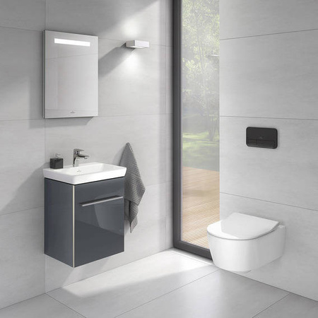 Villeroy&boch Avento - Miska Wc Wisząca Z Deską Combipack
